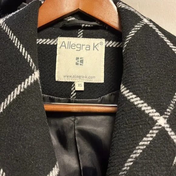 Women's Shawl Collar Check Belted Wrap Plaid Coat with Pockets - Picture 7 of 7